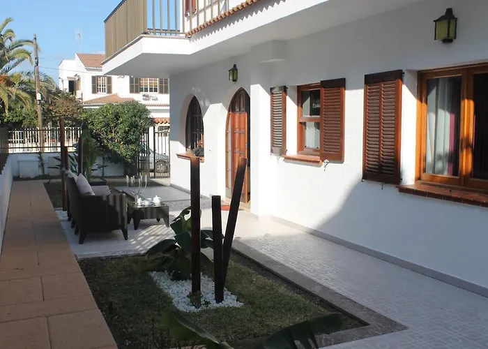 Gloria Near The Lägenhet *